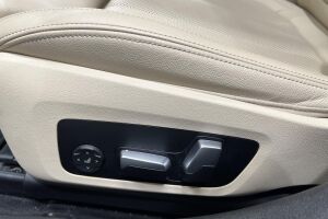 BMW 3-SARJA esikatselu 27