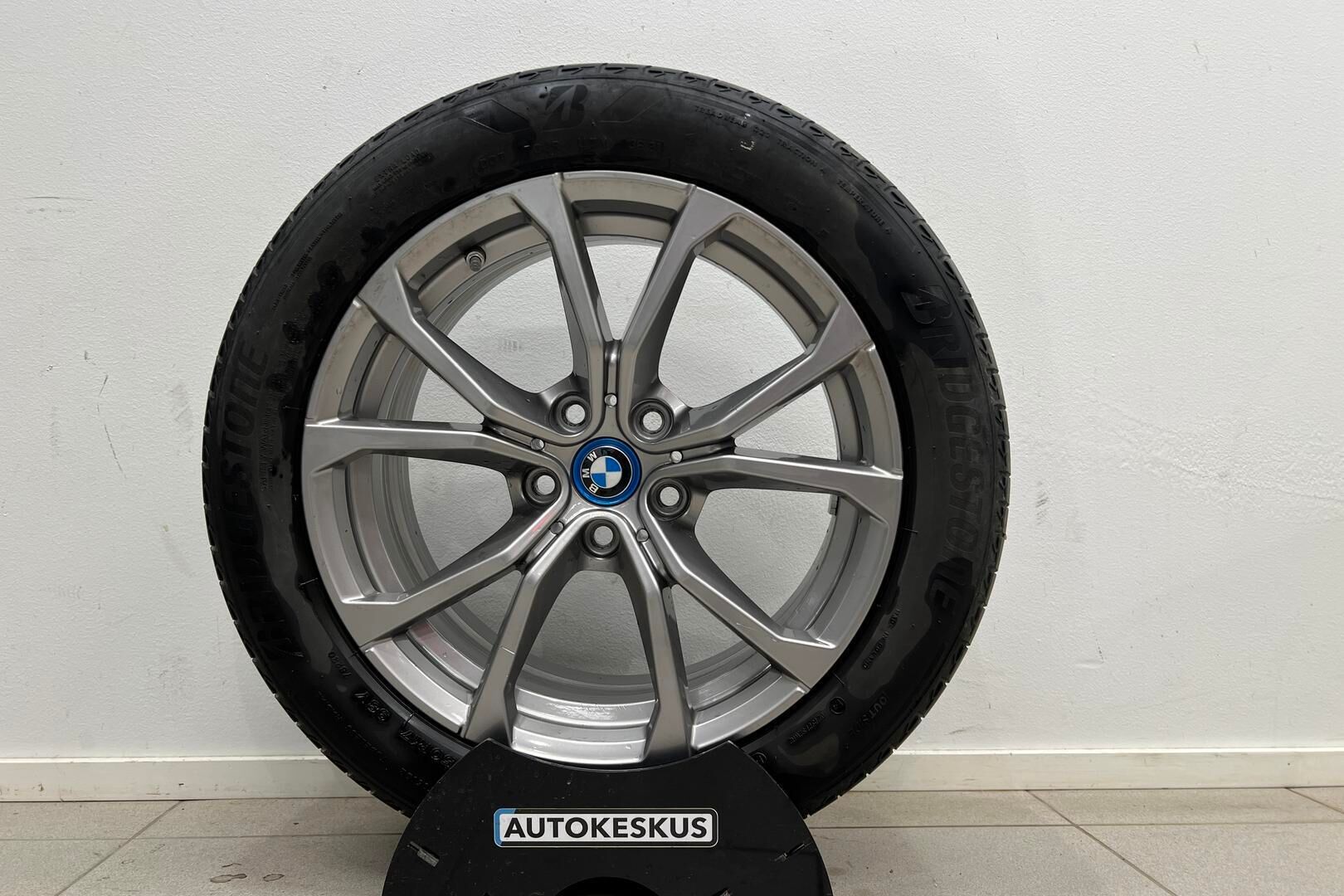 BMW 3-SARJA iso kuva 36