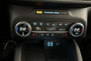 Ford Kuga esikatselu 19