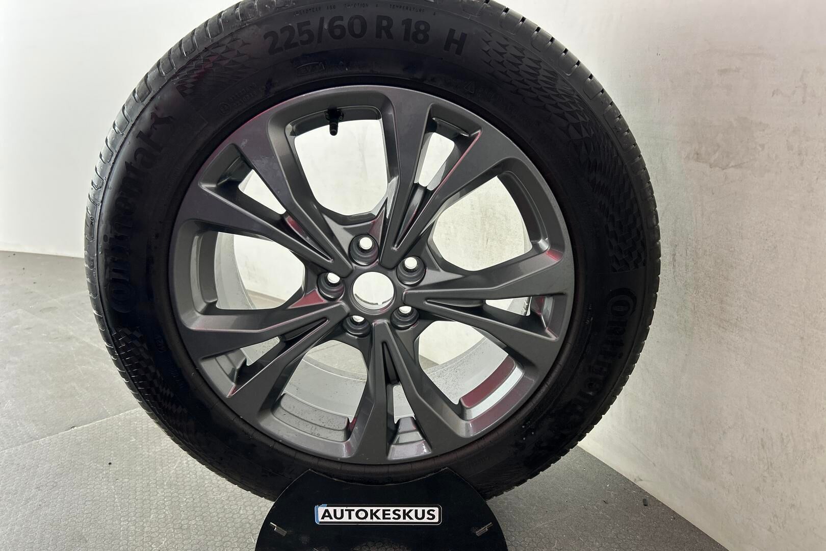 Ford Kuga iso kuva 28