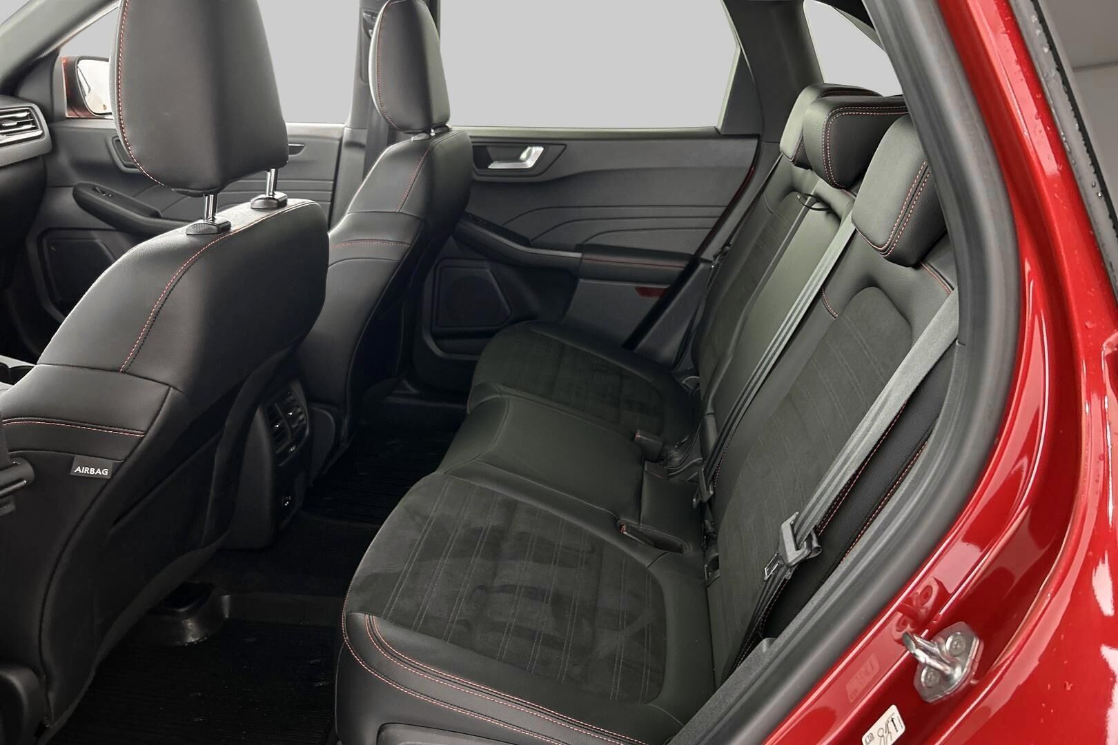 Ford Kuga iso kuva 9