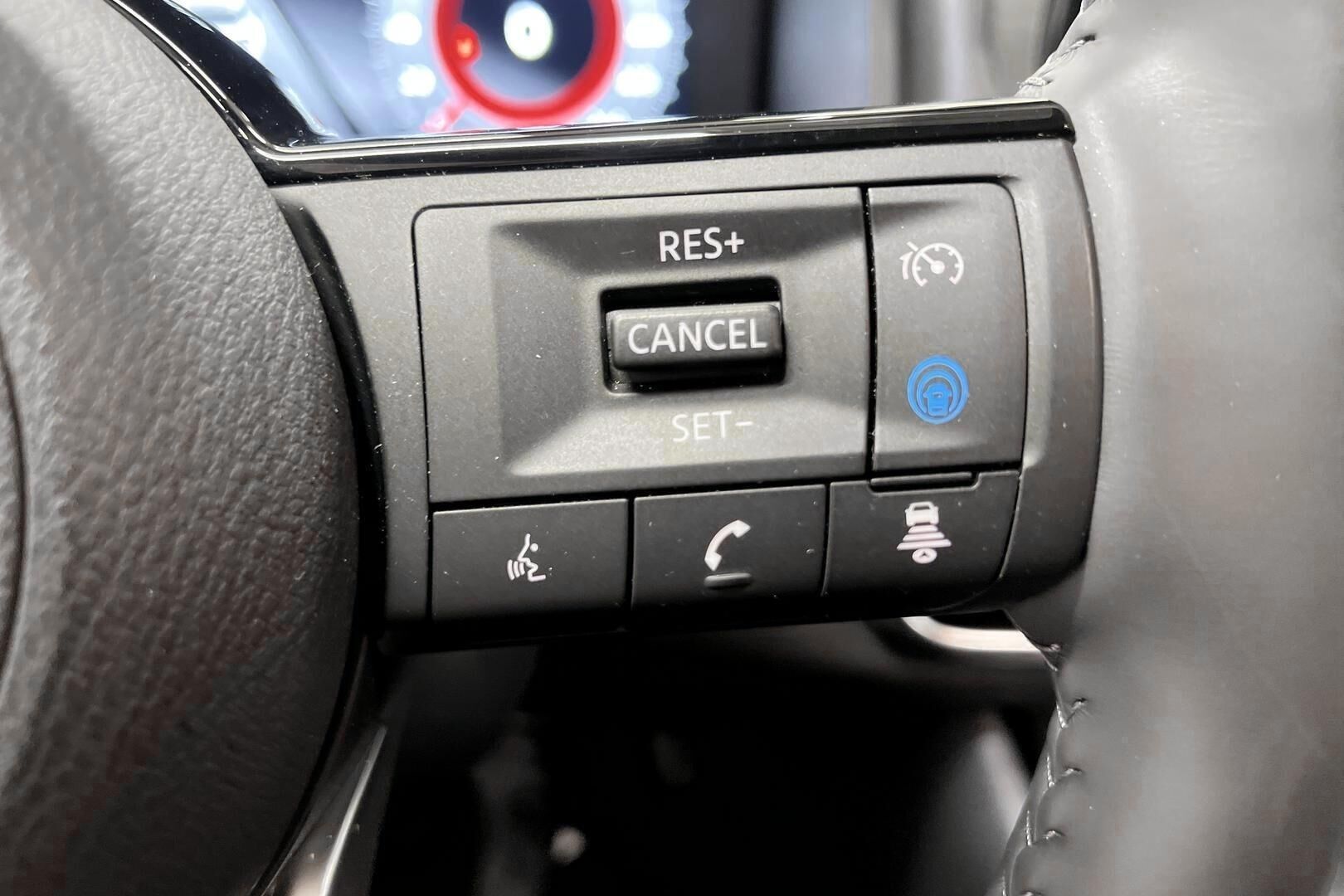 Nissan Qashqai iso kuva 20