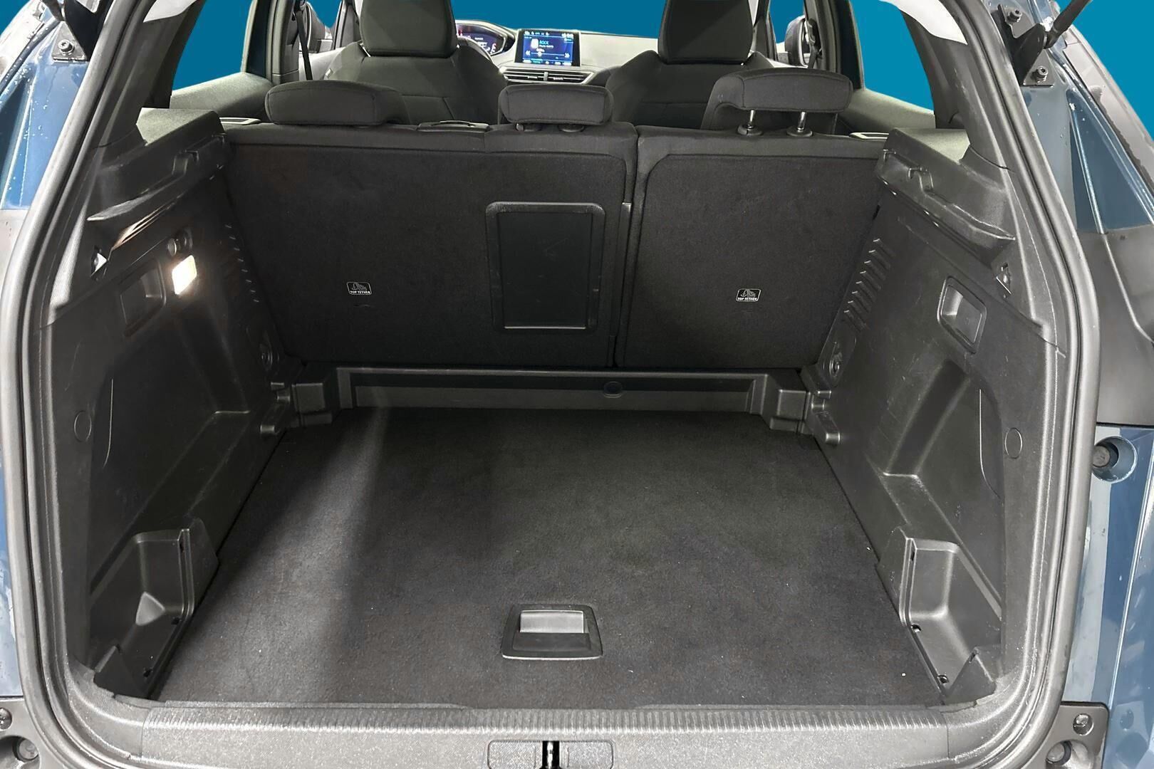 Peugeot 3008 iso kuva 22