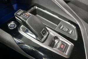 Peugeot 3008 esikatselu 14