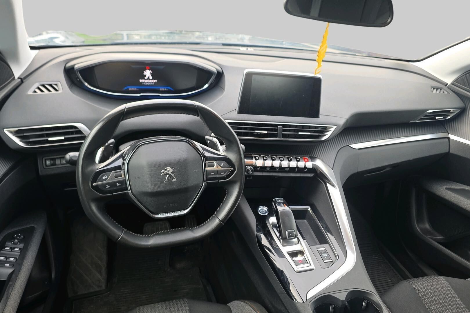 Peugeot 3008 iso kuva 3