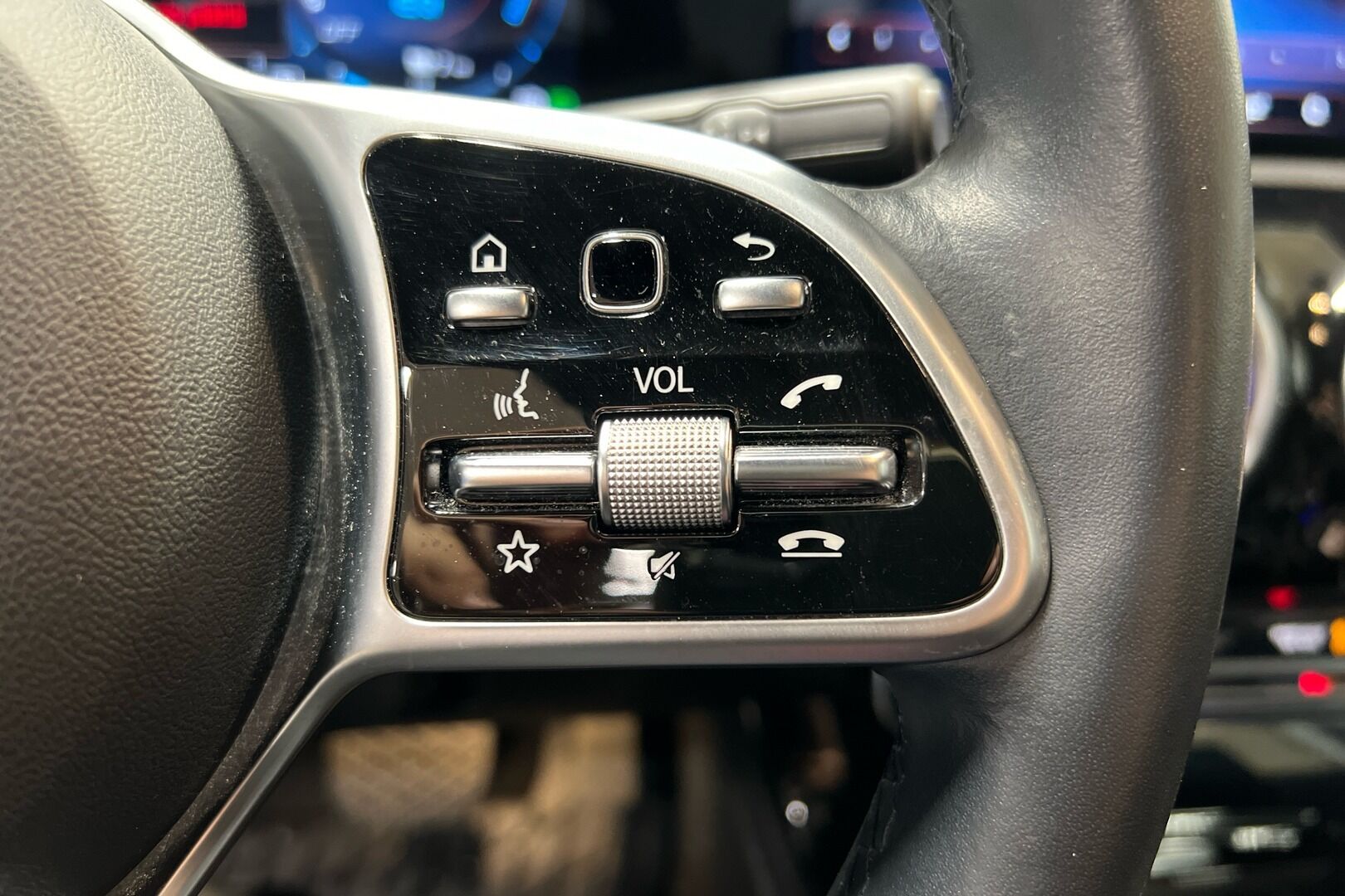 Mercedes-Benz A iso kuva 11