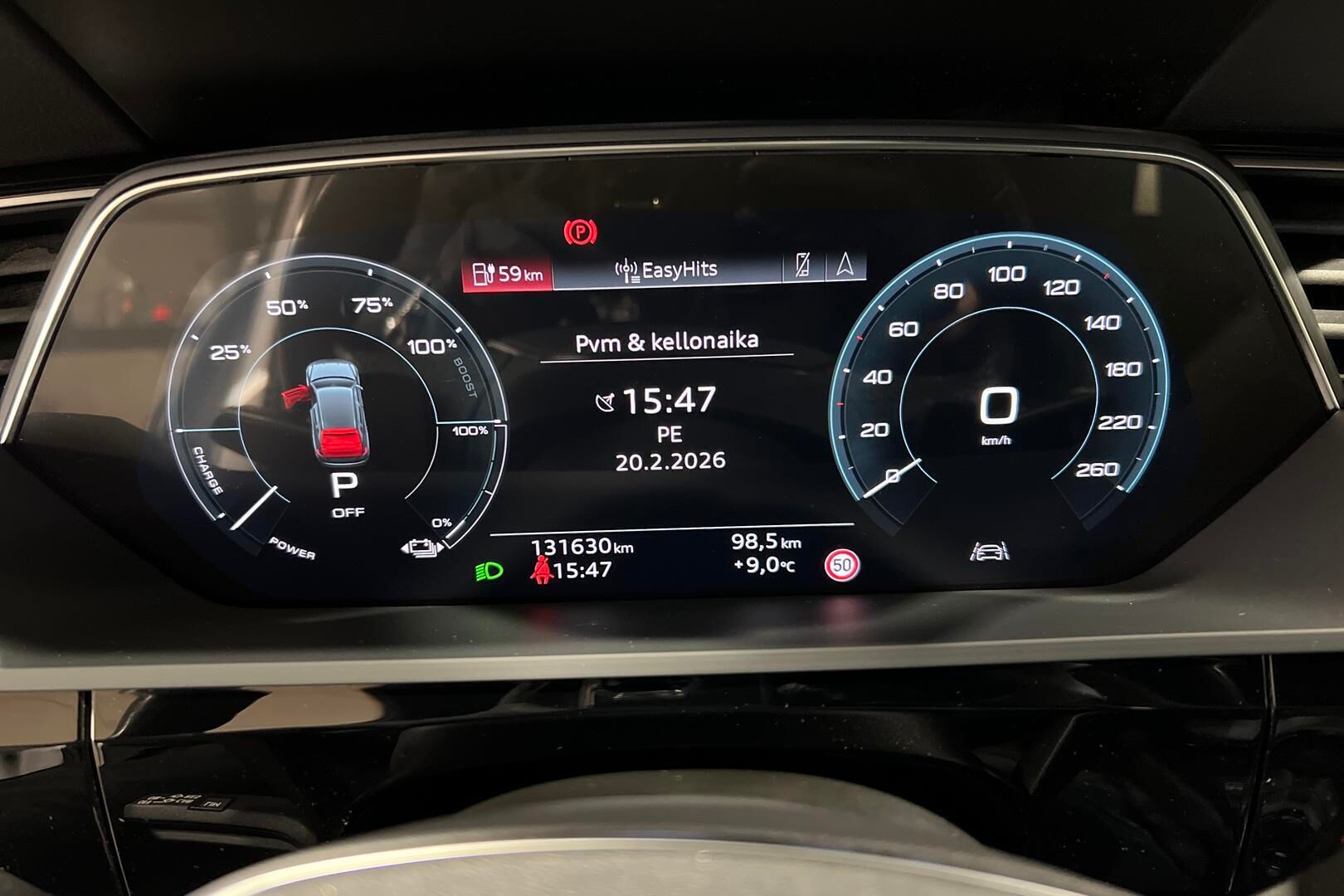 Audi e-tron iso kuva 22