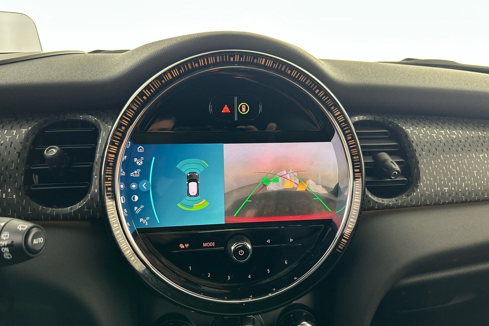 MINI COOPER iso kuva 10