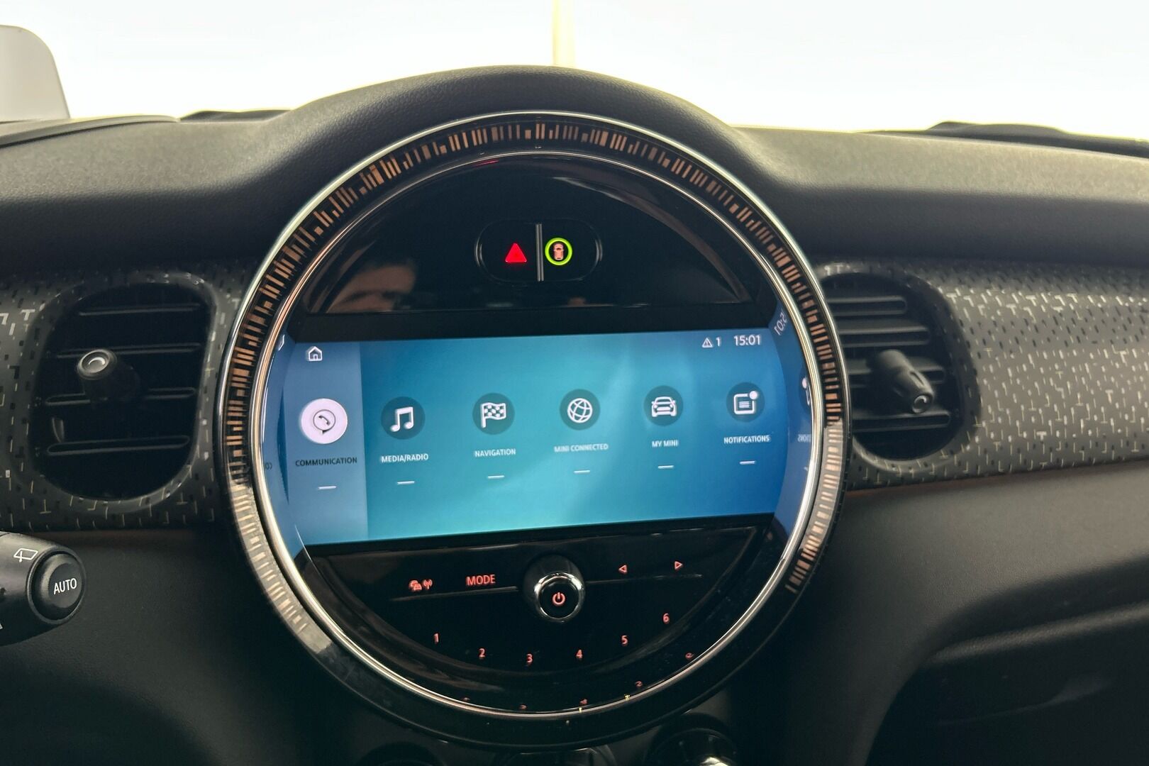 MINI COOPER iso kuva 11