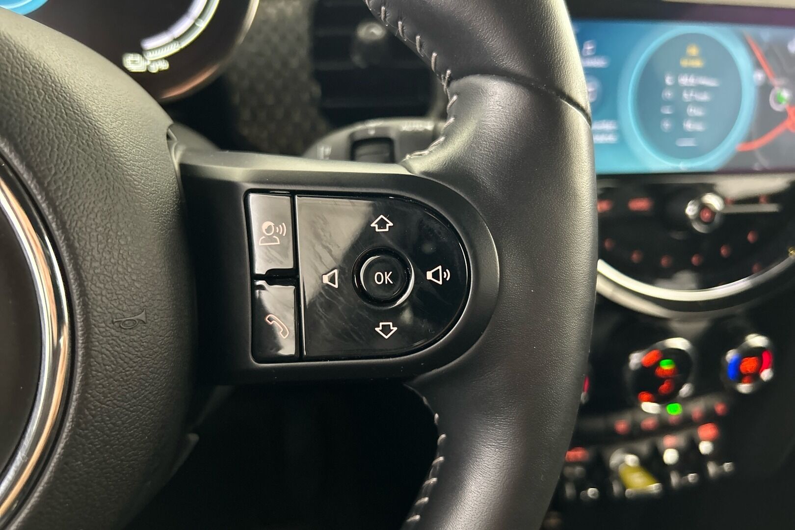 MINI COOPER iso kuva 21