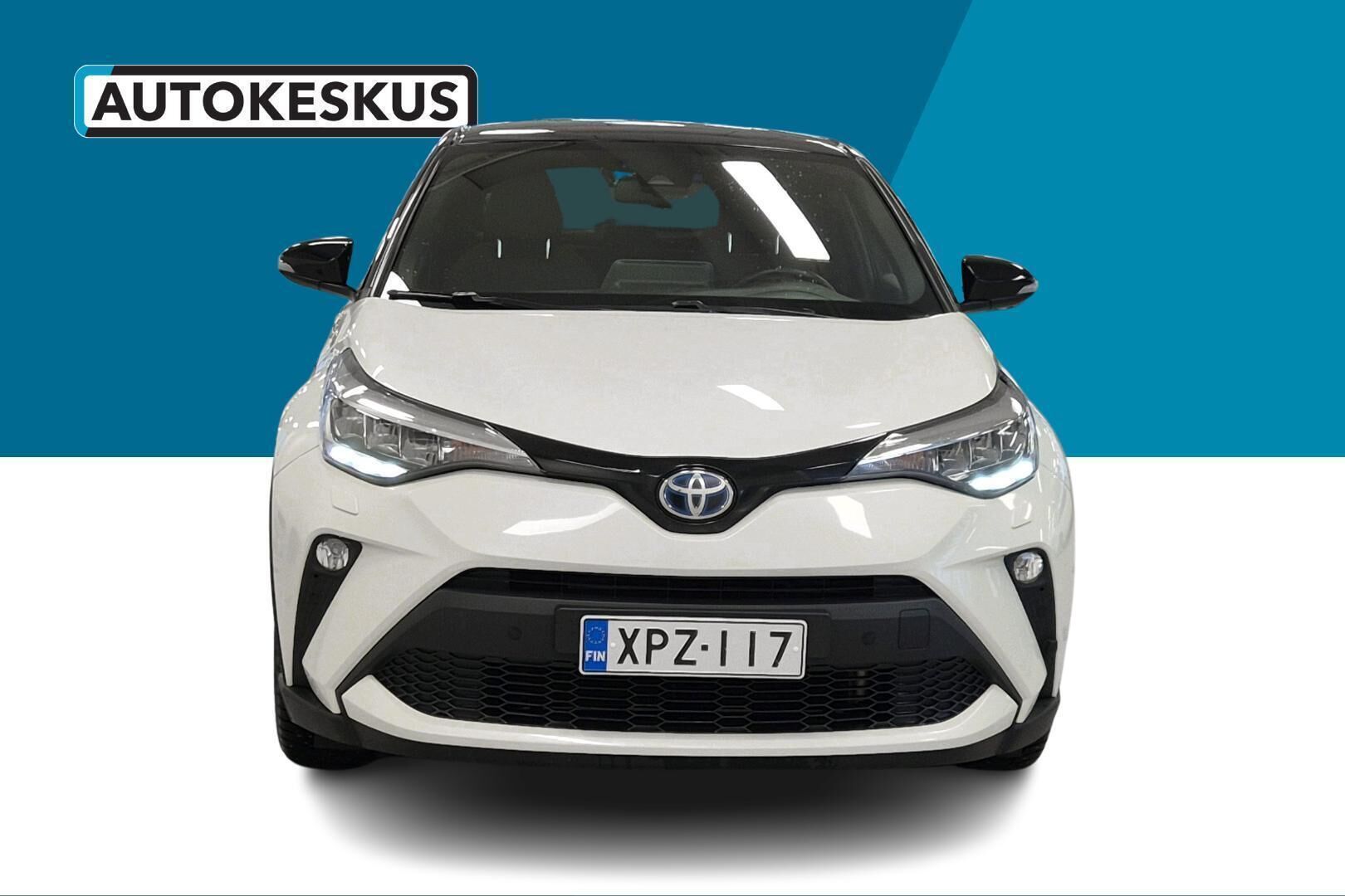 Toyota C-HR iso kuva 2