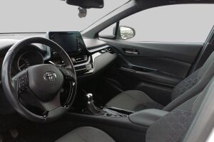 Toyota C-HR esikatselu 2