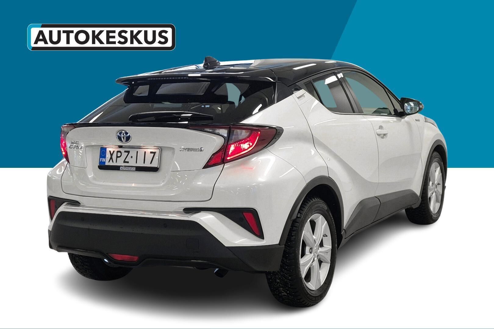 Toyota C-HR iso kuva 5