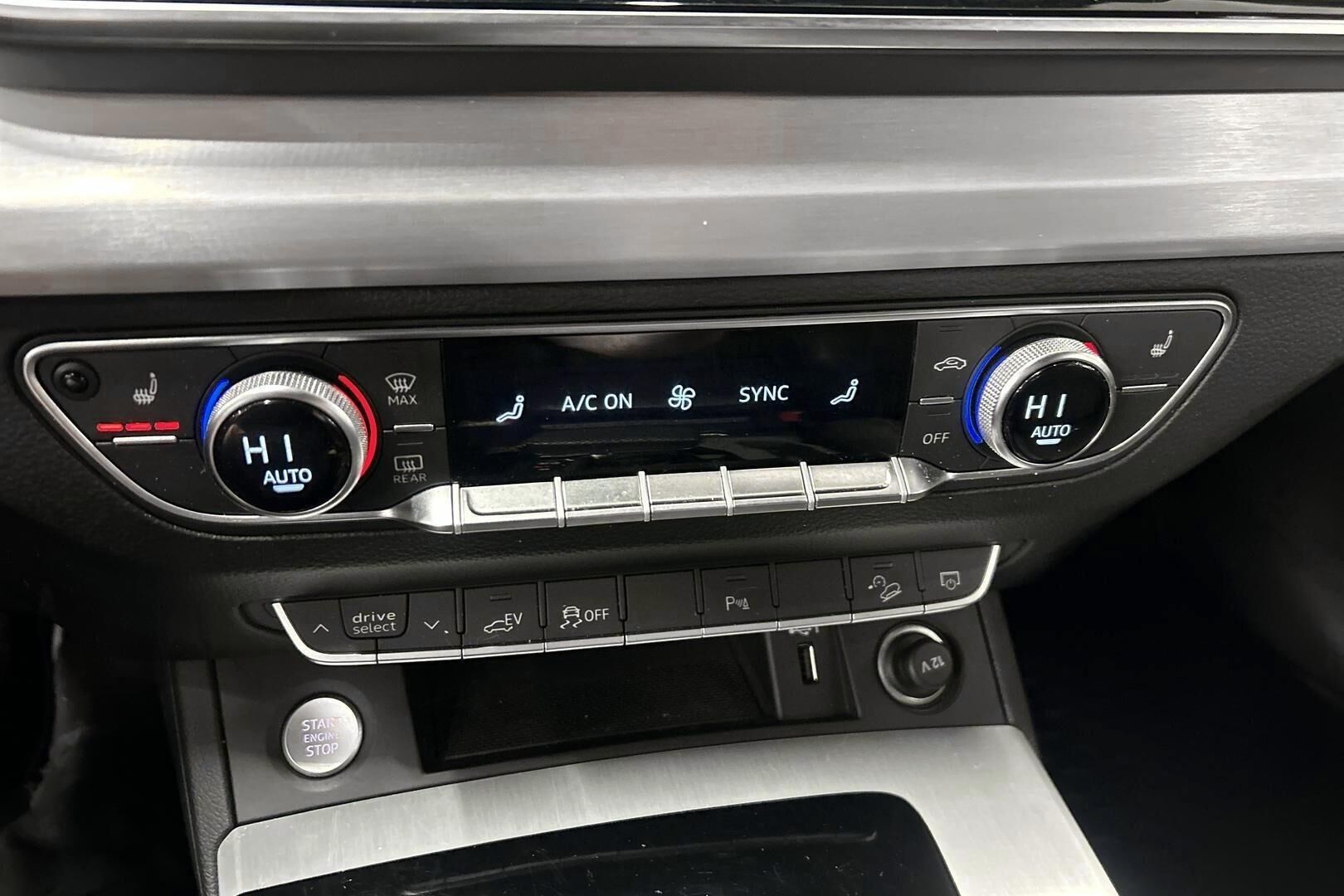 Audi Q5 iso kuva 16