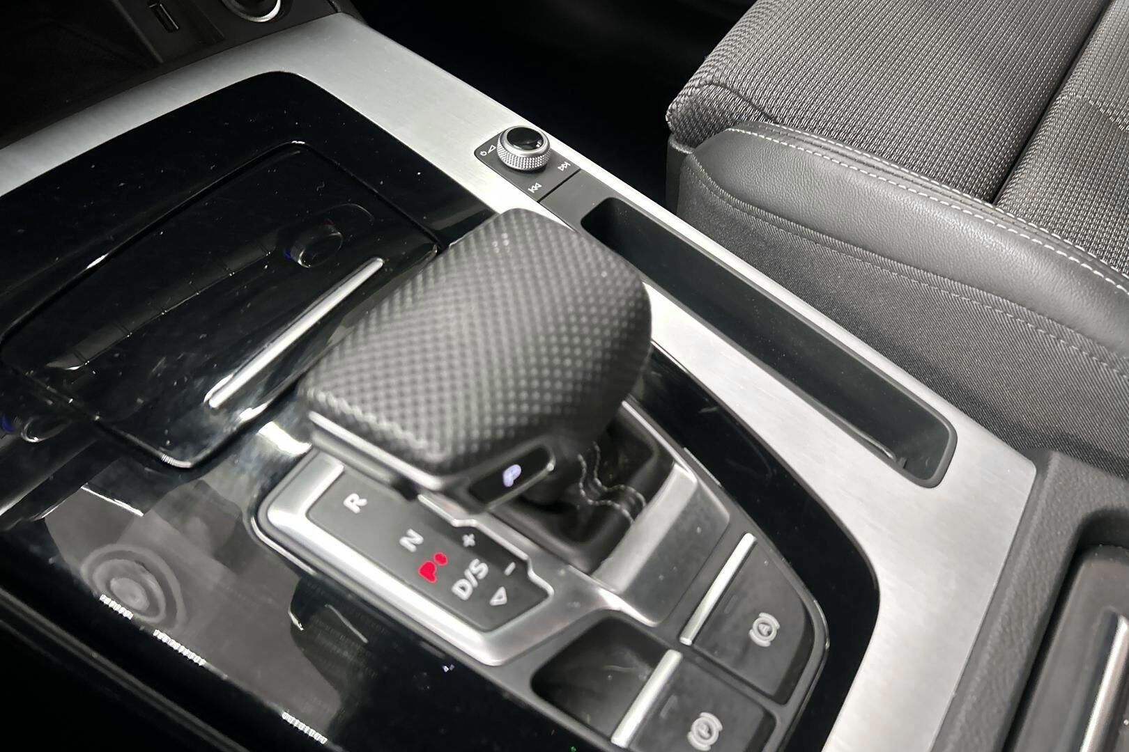 Audi Q5 iso kuva 17