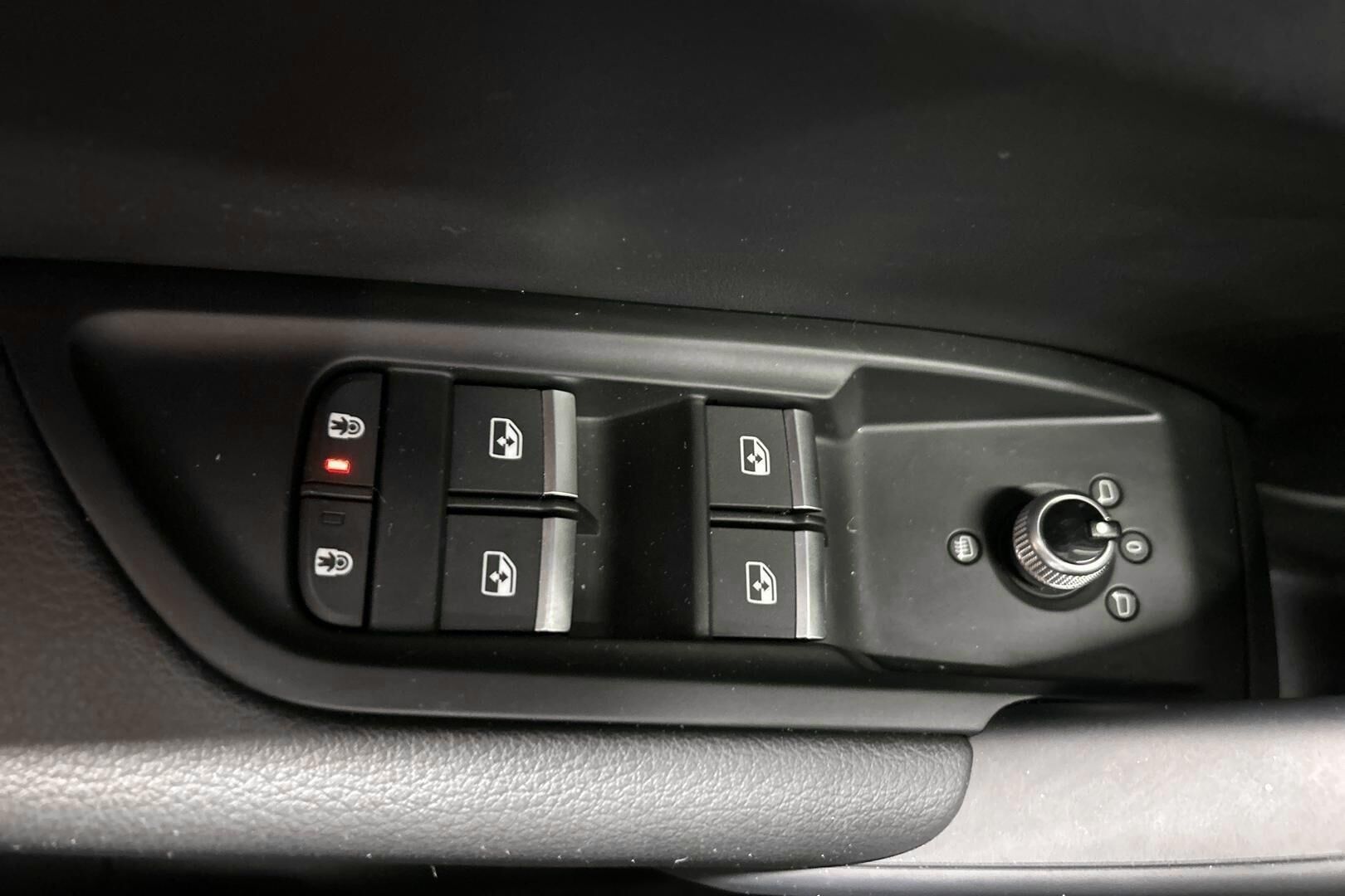 Audi Q5 iso kuva 20