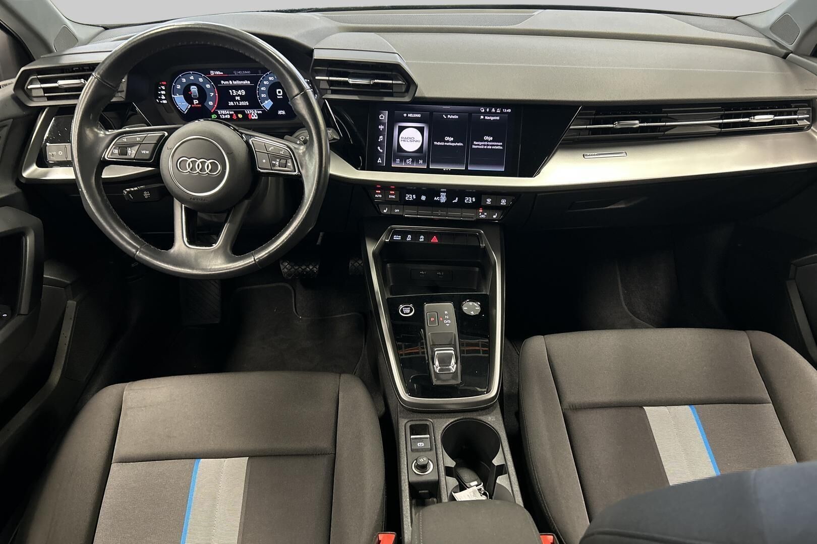 Audi A3 iso kuva 19