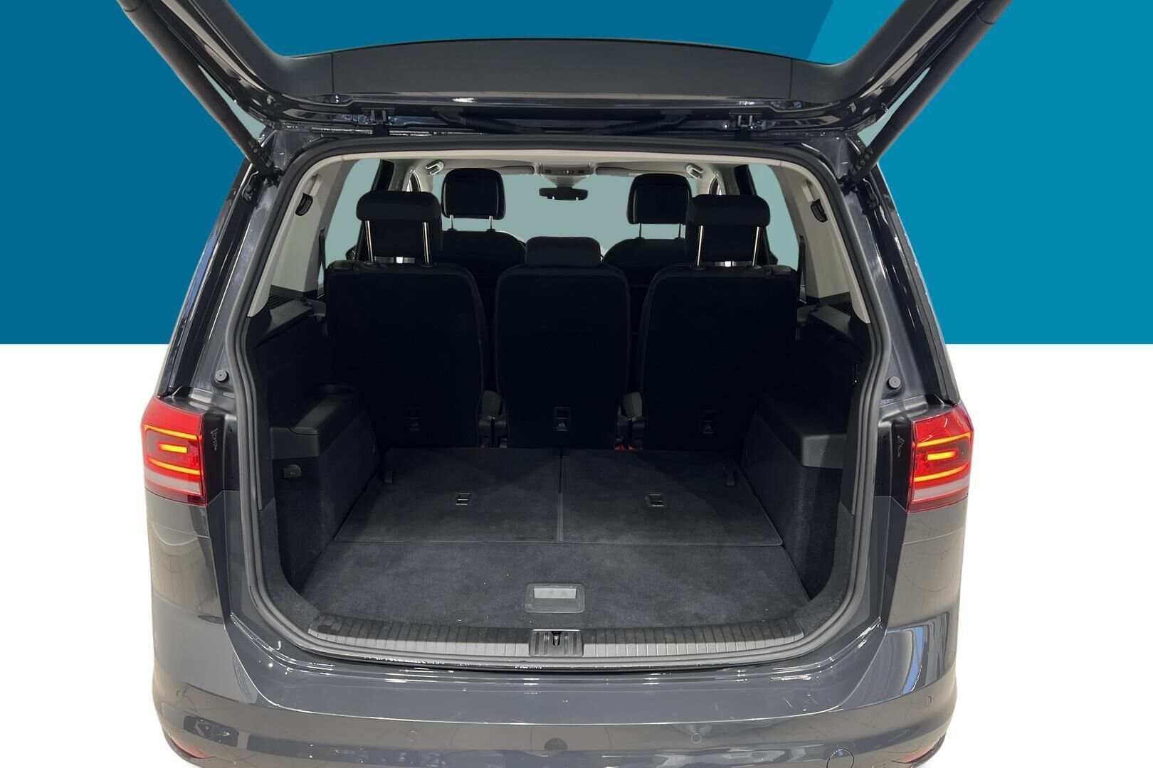 Volkswagen Touran iso kuva 11