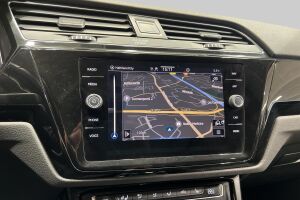 Volkswagen Touran esikatselu 14