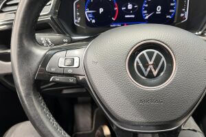 Volkswagen Touran esikatselu 21