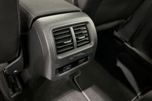 Volkswagen Touran esikatselu 24