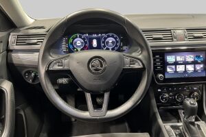 SKODA SUPERB esikatselu 31