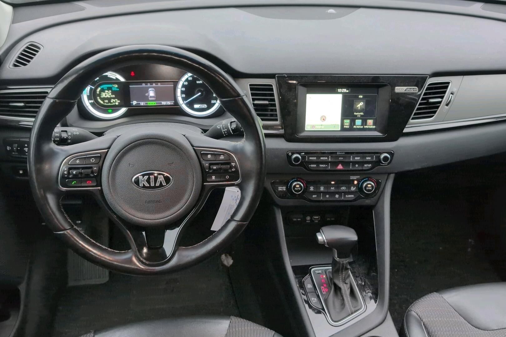 Kia Niro plug-in iso kuva 2