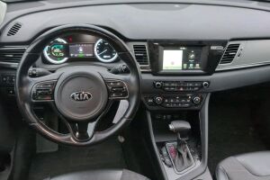 Kia Niro plug-in esikatselu 2