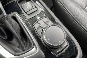 BMW 2-sarja esikatselu 22