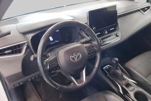 Toyota Corolla esikatselu 2