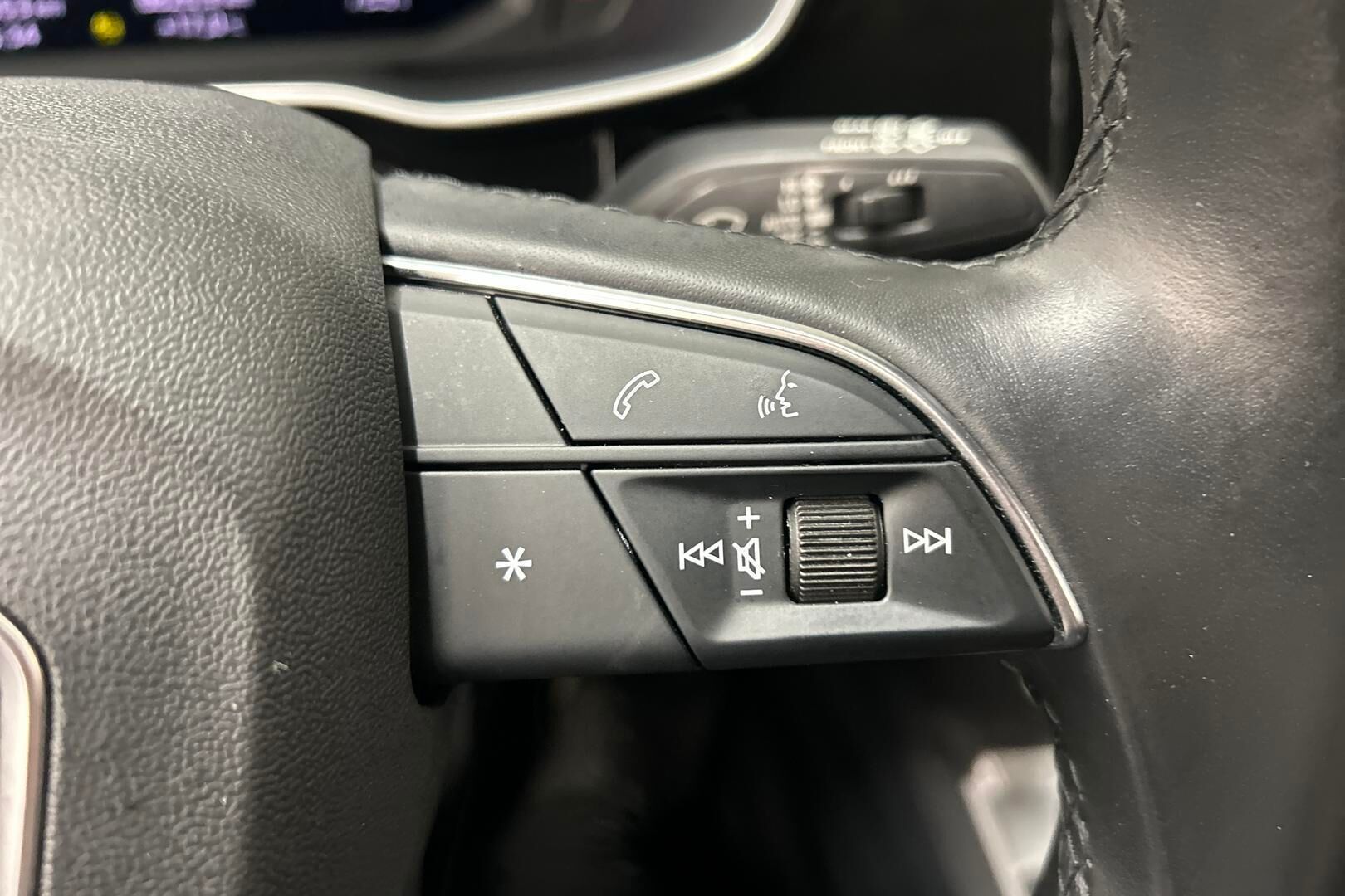 Audi Q3 iso kuva 20