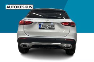 Mercedes-Benz GLA esikatselu 14