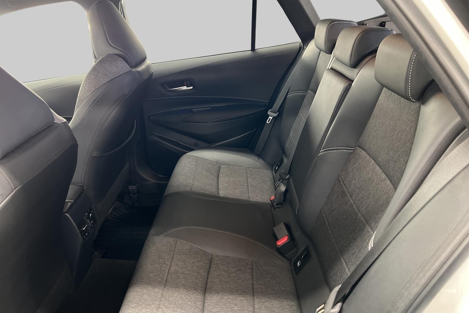 Toyota Corolla iso kuva 6