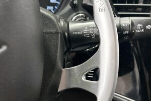 Mitsubishi Outlander PHEV esikatselu 18