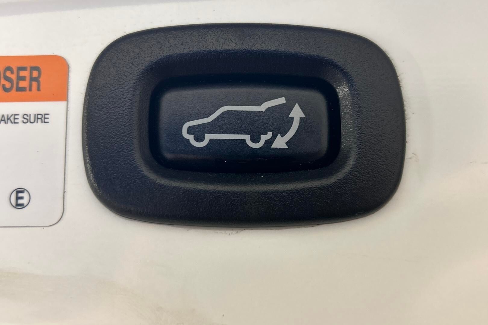 Mitsubishi Outlander PHEV iso kuva 29