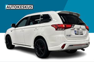 Mitsubishi Outlander PHEV esikatselu 7