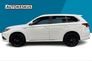 Mitsubishi Outlander PHEV esikatselu 8