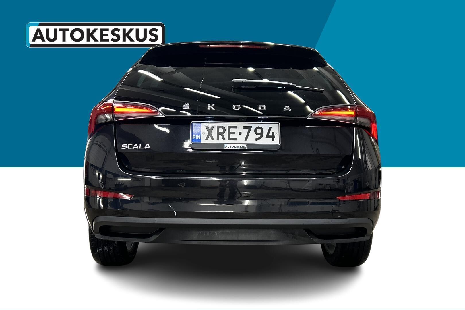 Skoda Scala iso kuva 6
