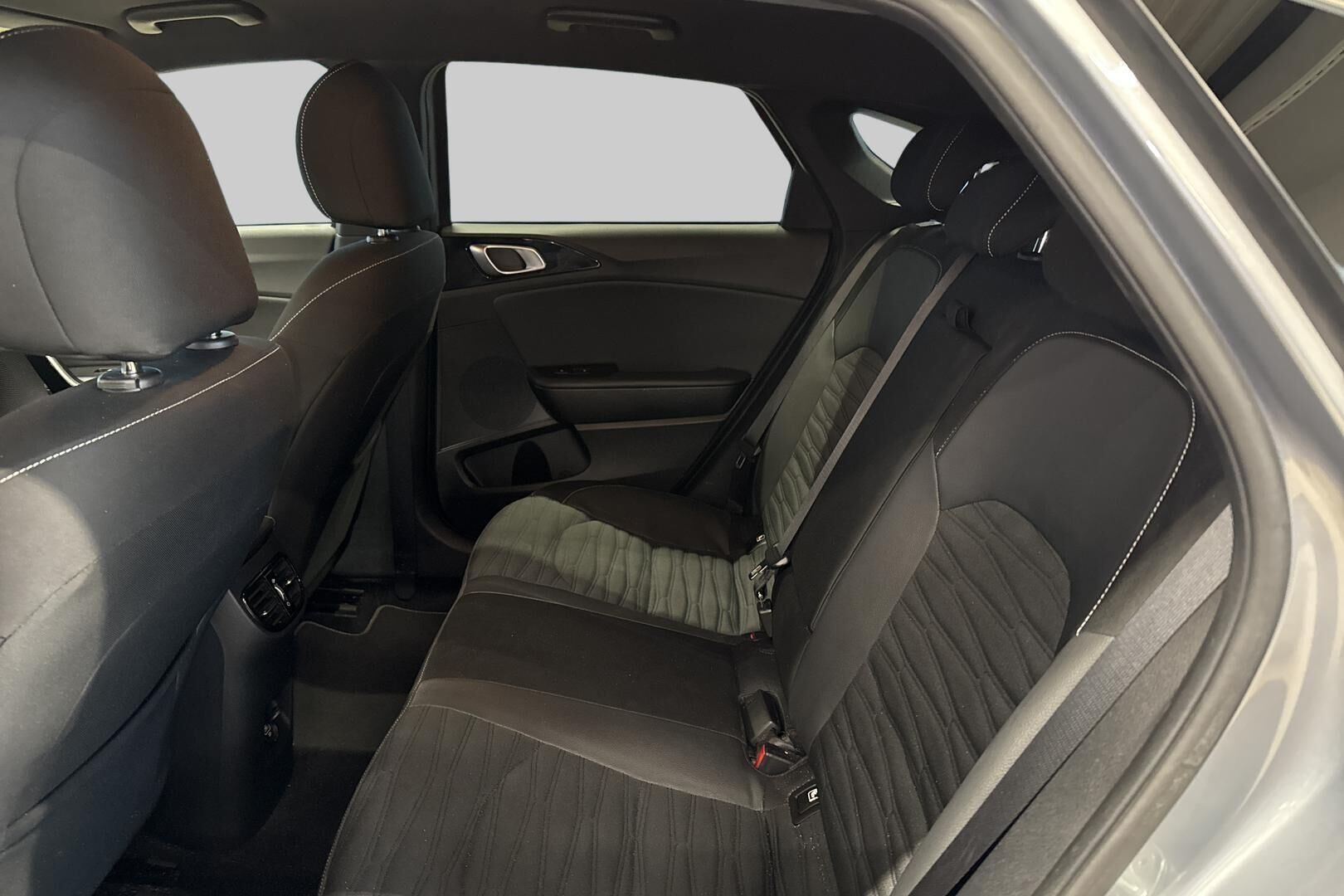 Kia ProCeed iso kuva 10