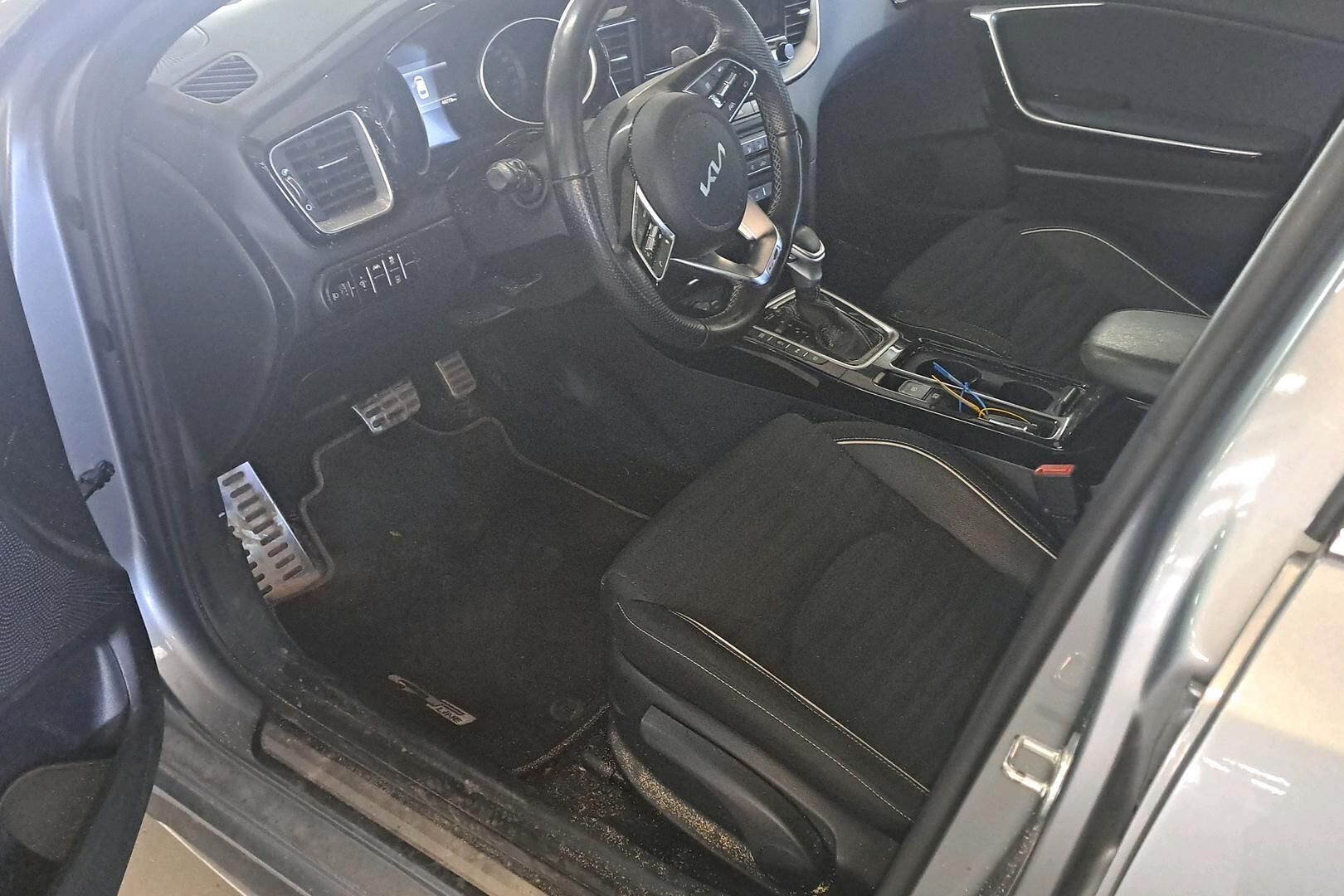 Kia ProCeed iso kuva 2