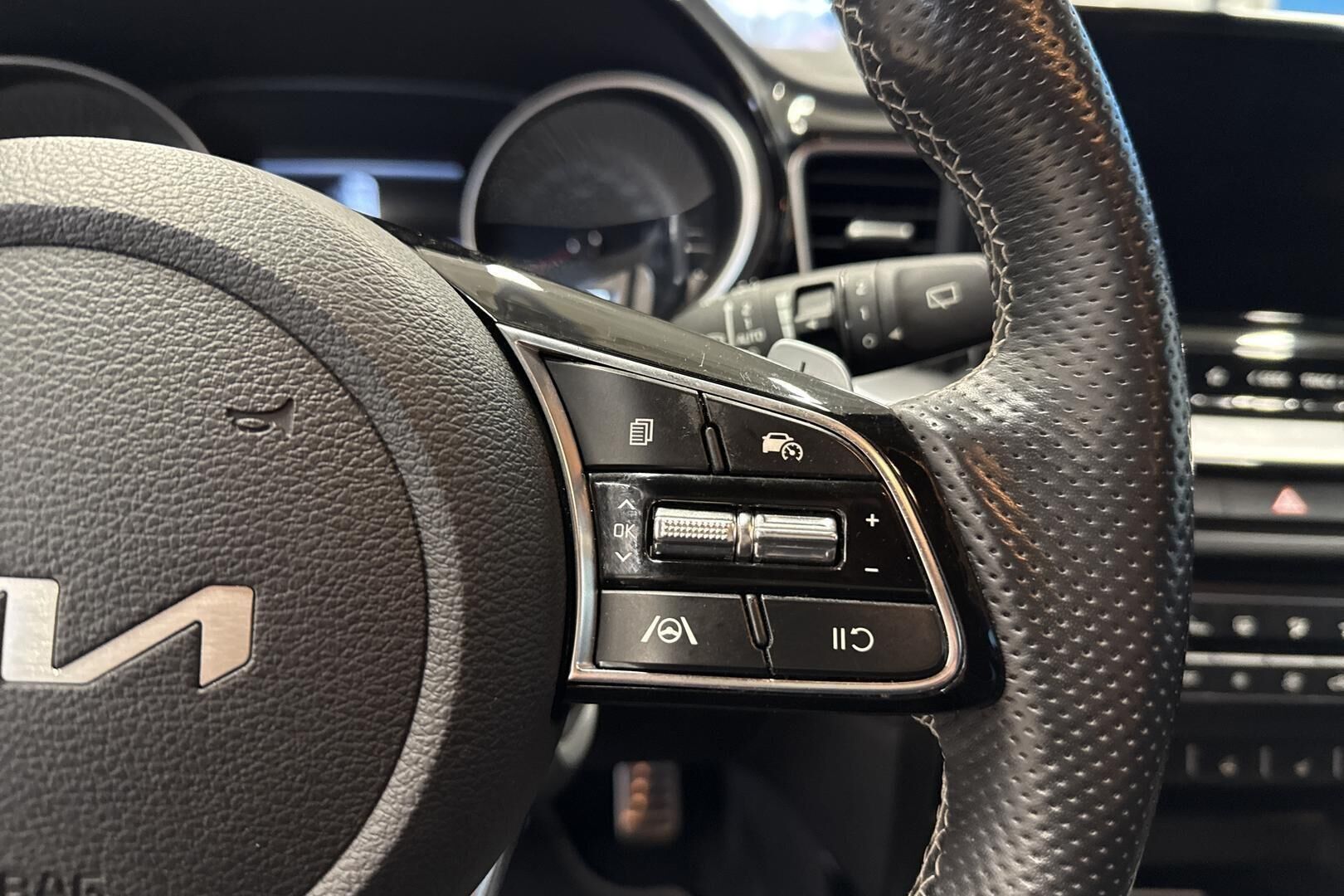 Kia ProCeed iso kuva 20