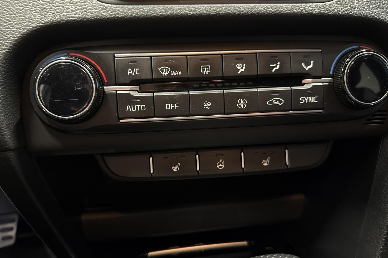 Kia ProCeed iso kuva 21