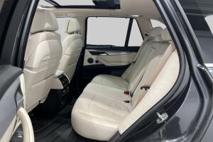 BMW X5 esikatselu 10