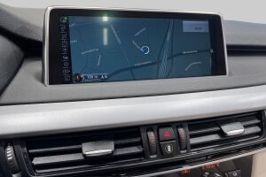 BMW X5 esikatselu 21