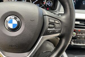 BMW X5 esikatselu 29