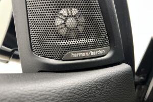 BMW X5 esikatselu 32