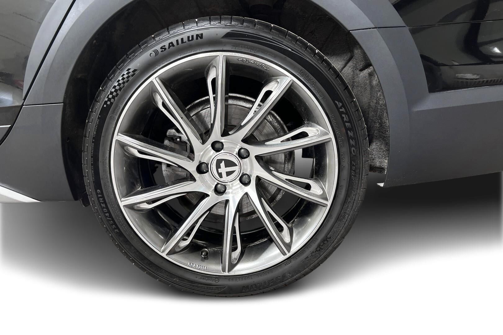 Audi A4 allroad quattro iso kuva 13