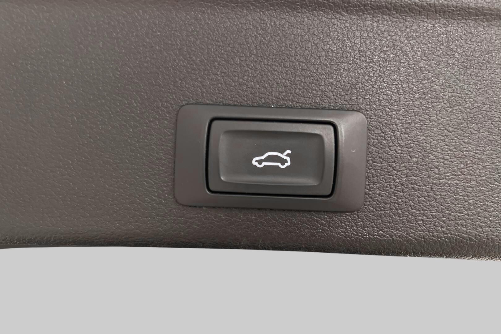 Audi A4 allroad quattro iso kuva 14