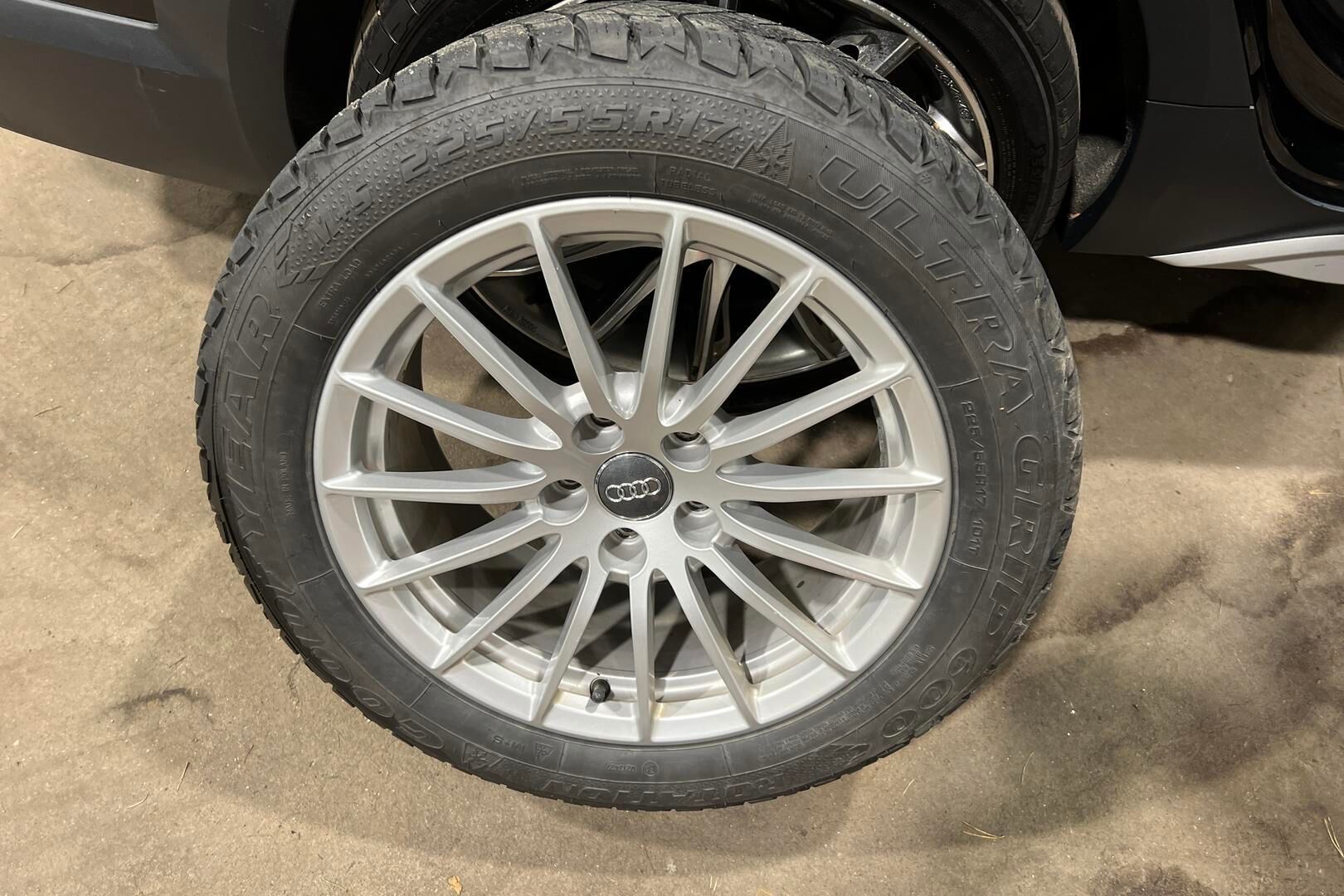 Audi A4 allroad quattro iso kuva 22