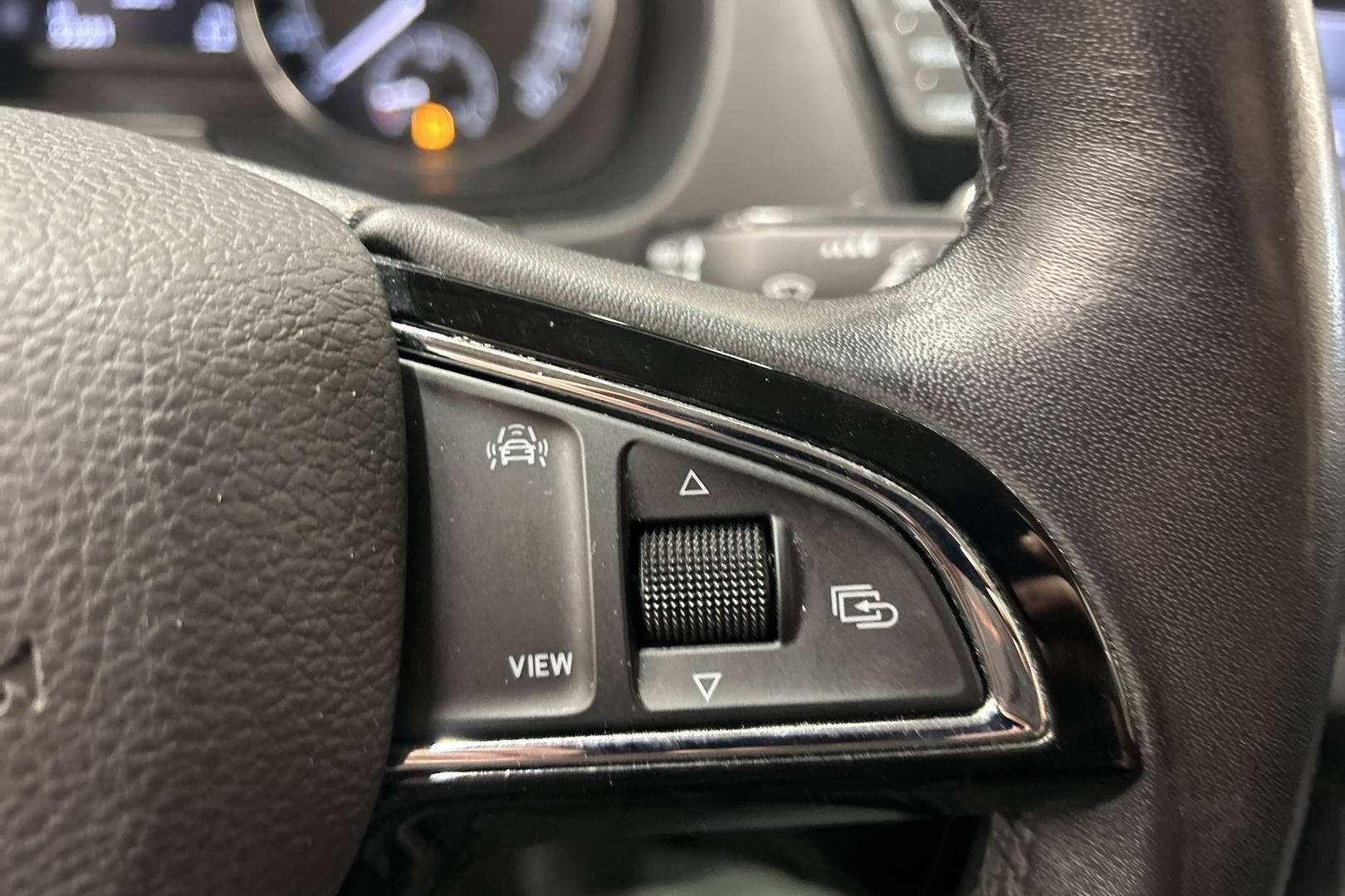 Skoda Fabia iso kuva 18